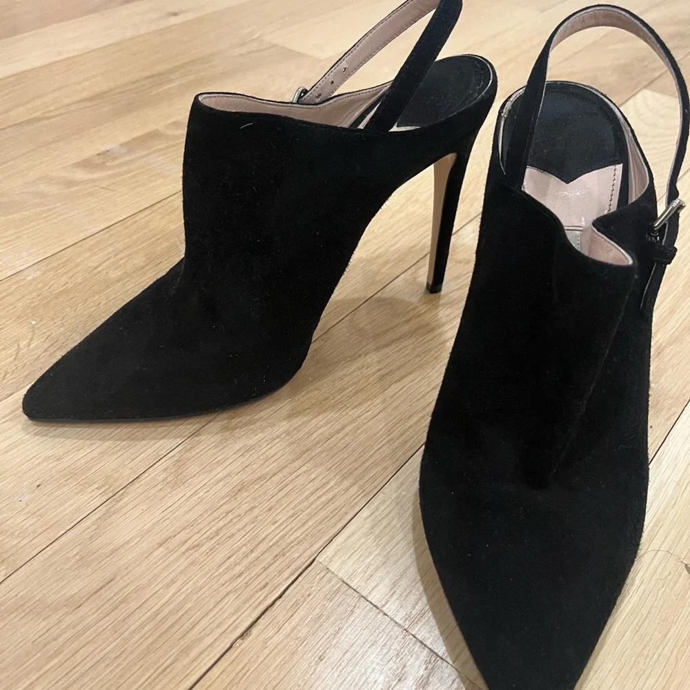 ✨Miu Miu Slingback Heels✨ - Picture 4 of 12